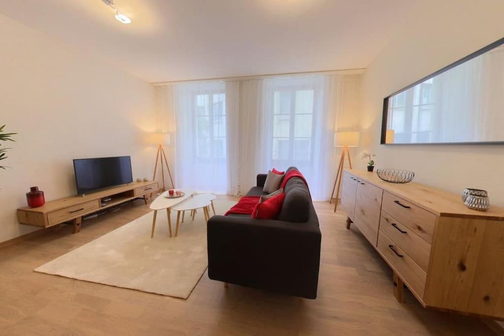 Appartement Charming 2-bedroom In The Heart Of Rsf2 Lausanne